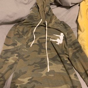 Suzie B fitness sweater